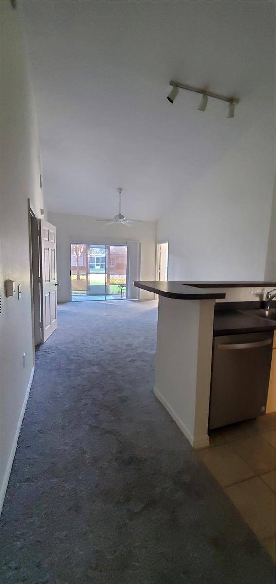 Palm Harbor, FL 34685,3584 KINGS RD #101