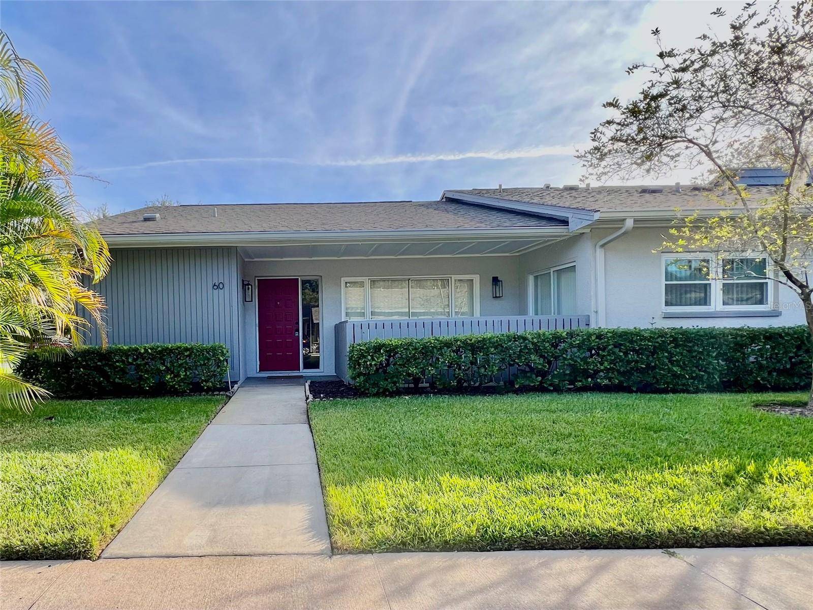 Oldsmar, FL 34677,60 IRIS PL