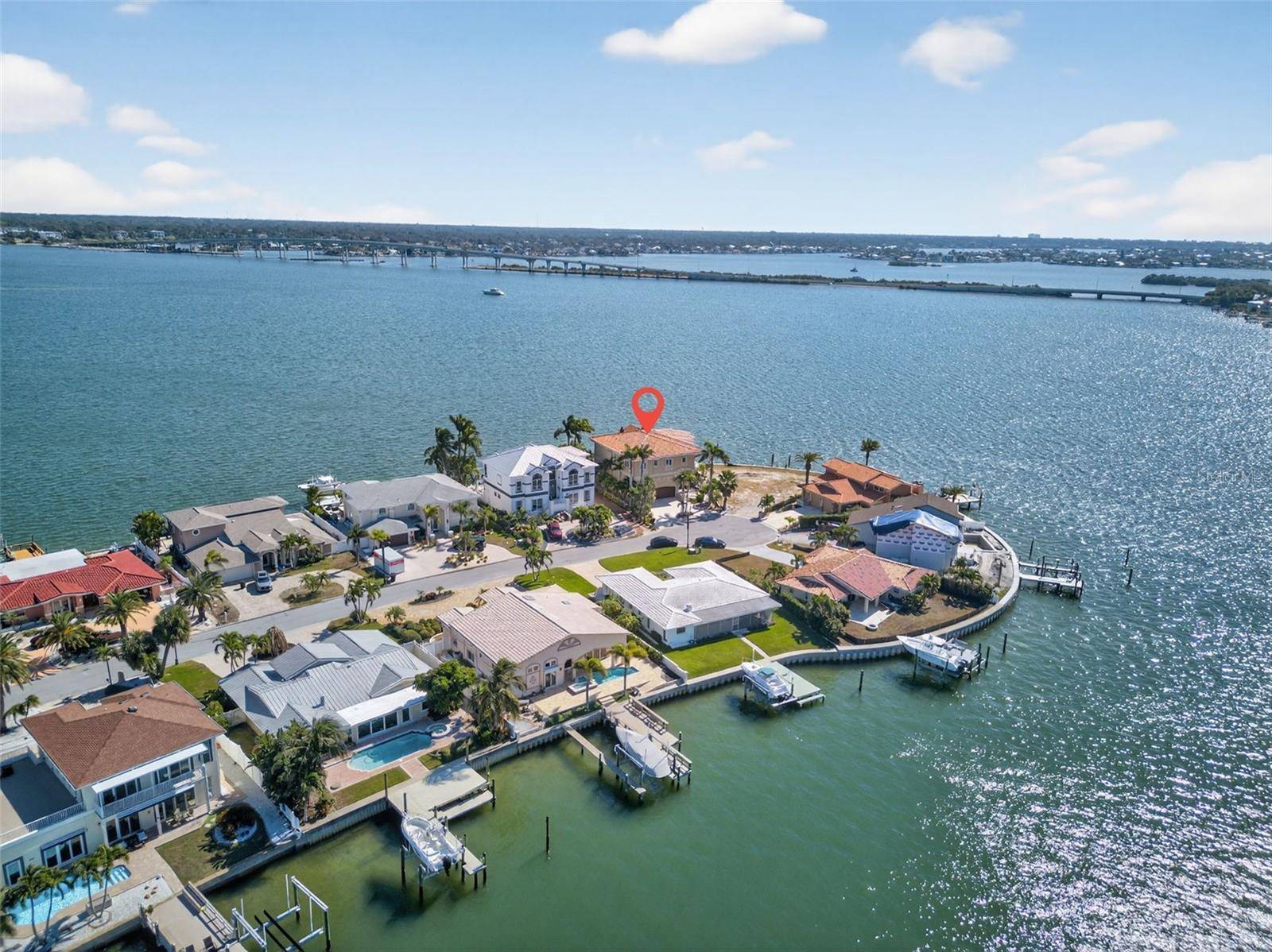 Belleair Beach, FL 33786,2165 LOUISA DR