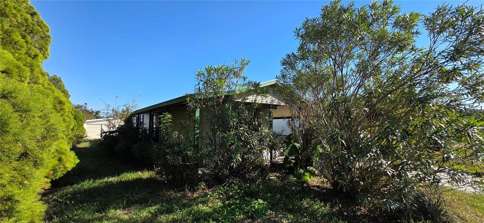 Zephyrhills, FL 33542,5722 PAWNNE ST