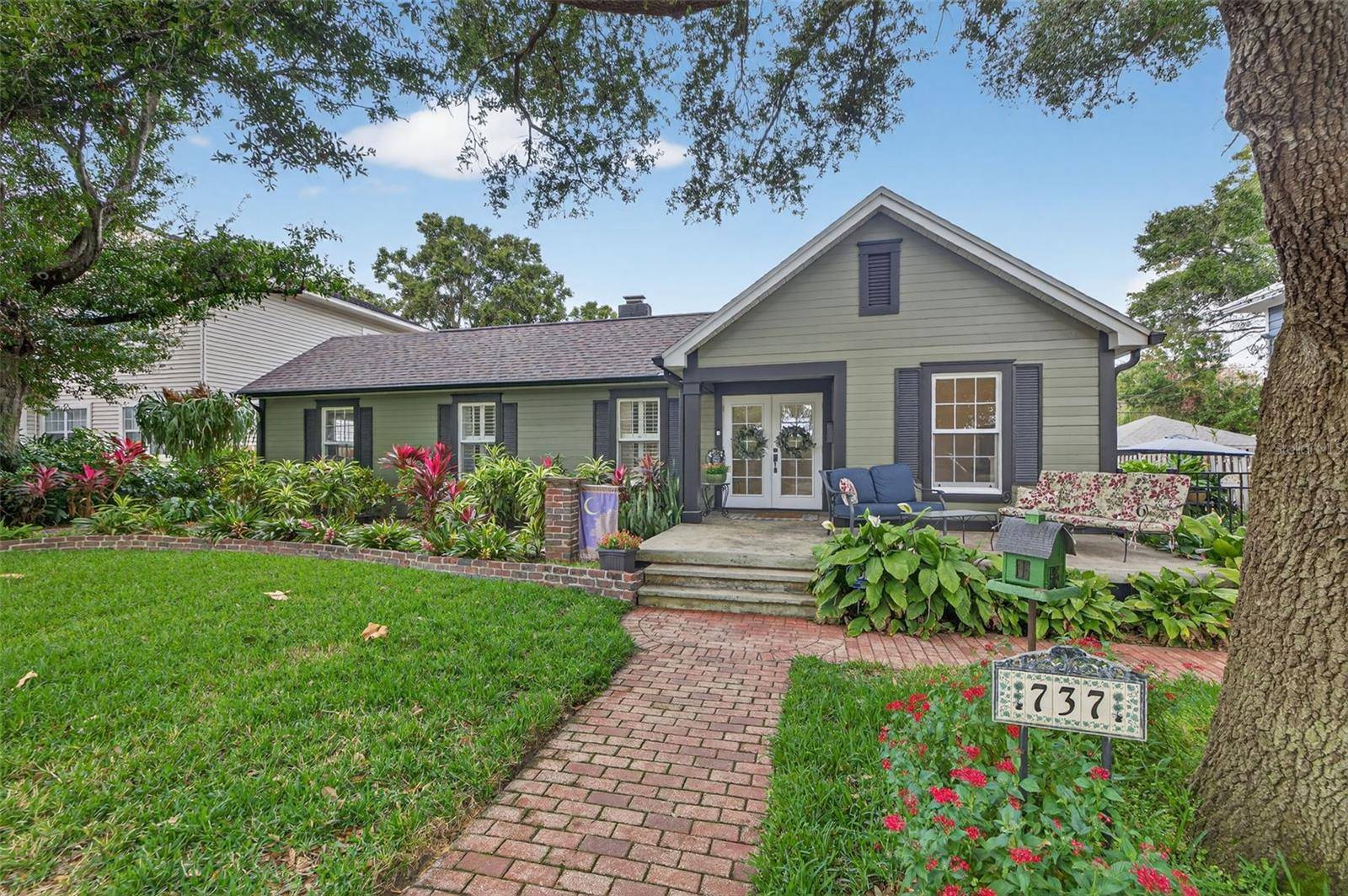 St Petersburg, FL 33704,737 28TH AVE N