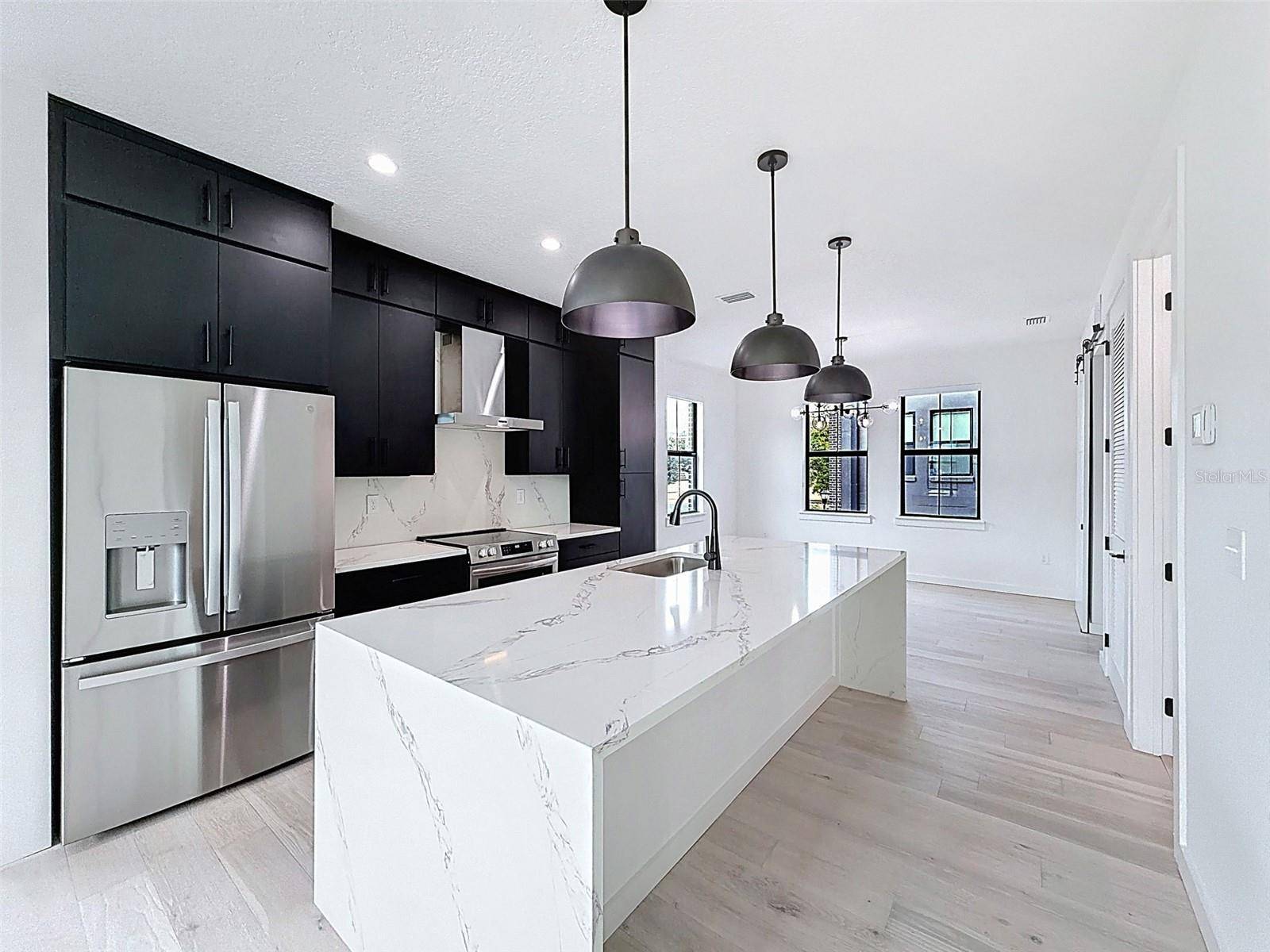 Tampa, FL 33602,1302 E KAY ST #1