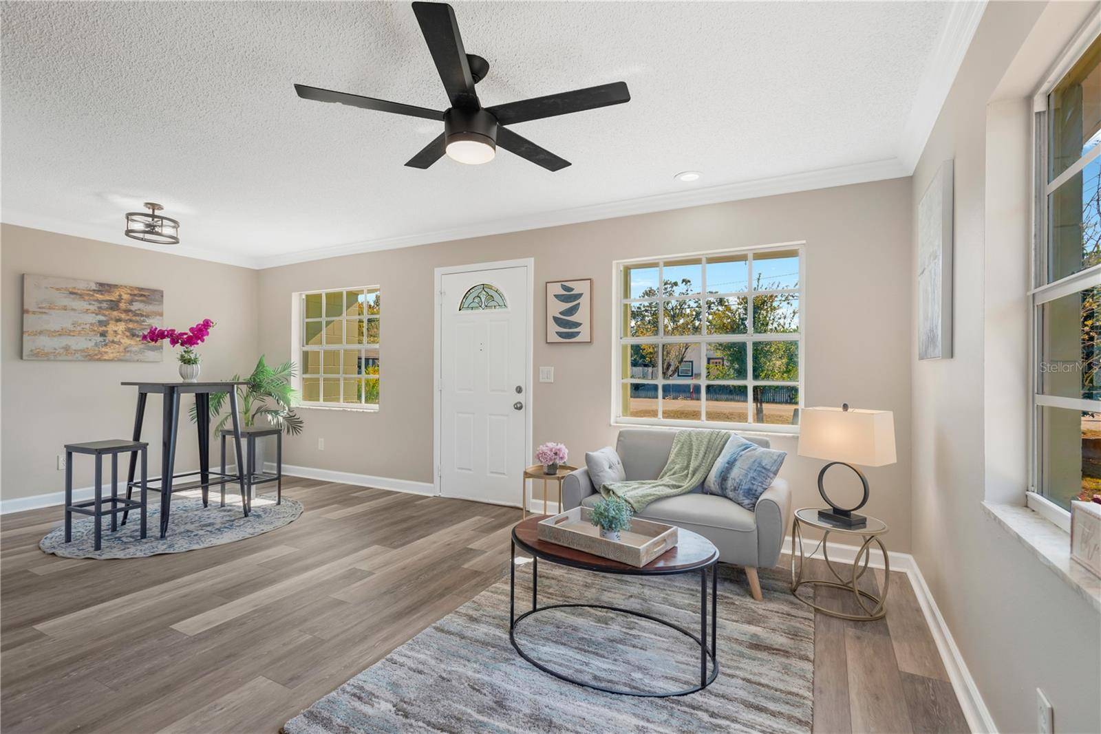 Tampa, FL 33604,1721 W HUMPHREY ST