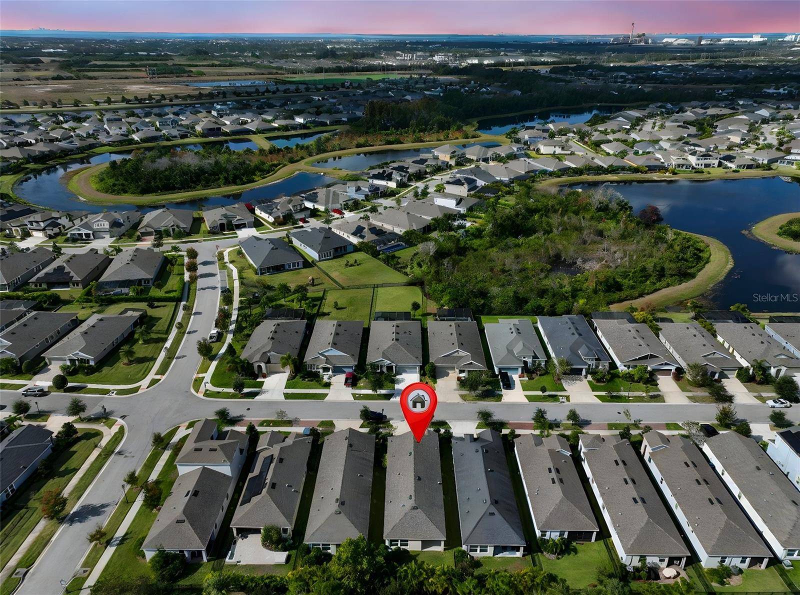 Apollo Beach, FL 33572,5566 SILVER SUN DR