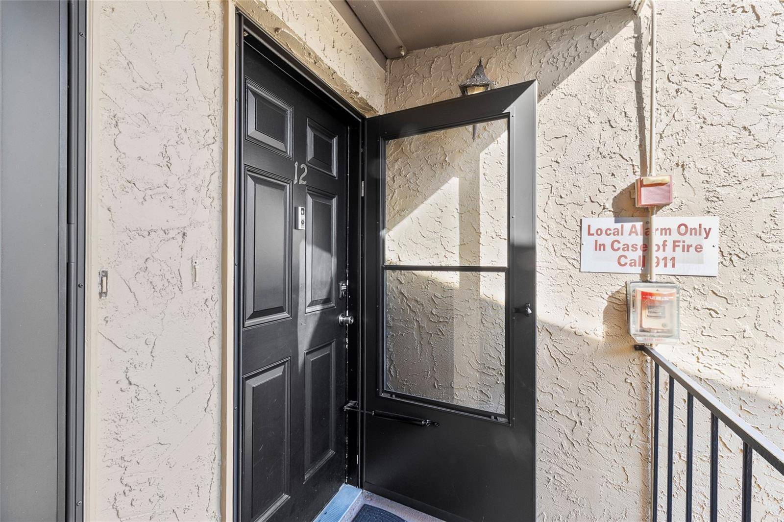 Clearwater, FL 33755,1579 GREENLEA DR #12