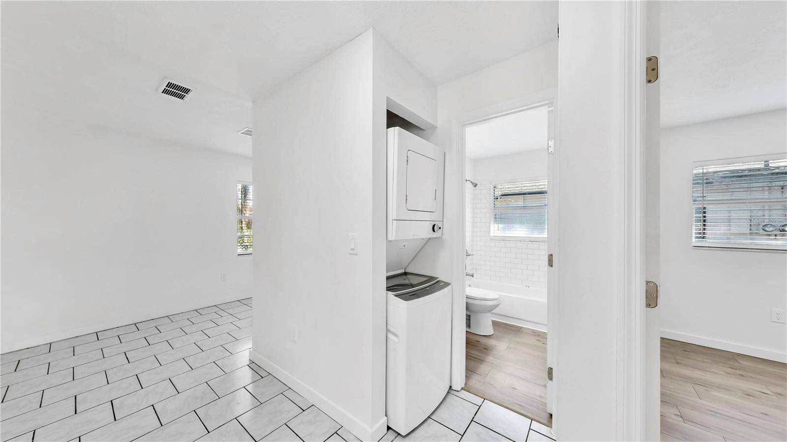 Tampa, FL 33612,1204 E SENECA AVE #A