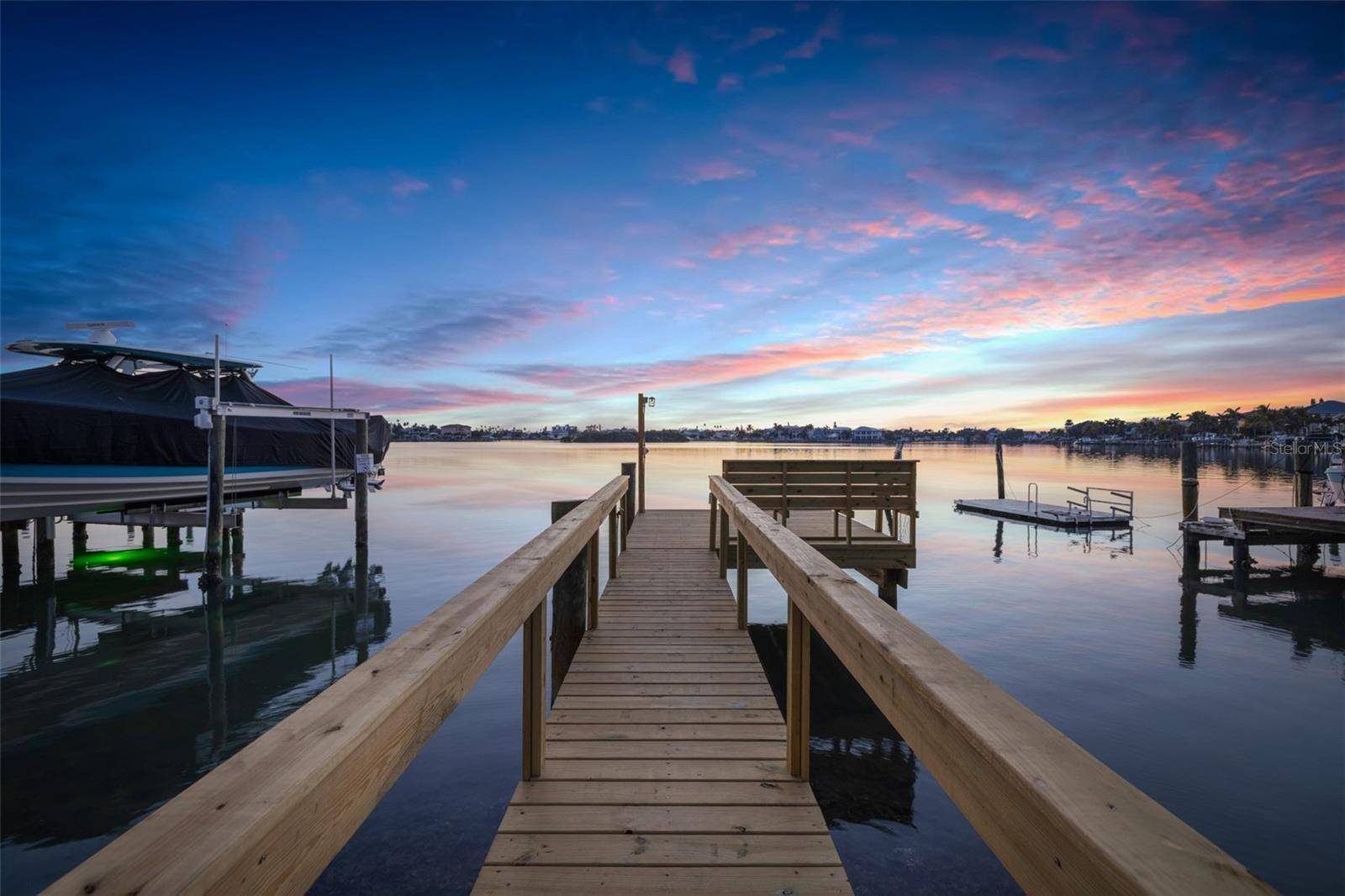 Indian Rocks Beach, FL 33785,501 20TH AVE