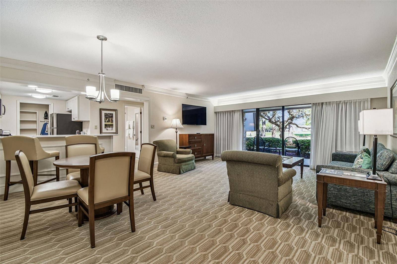 Palm Harbor, FL 34684,36750 US HIGHWAY 19 N #08111