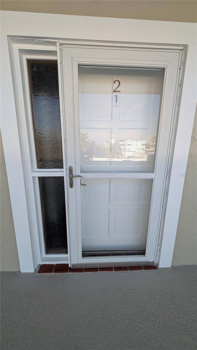 Dunedin, FL 34698,433 S PAULA DR #21