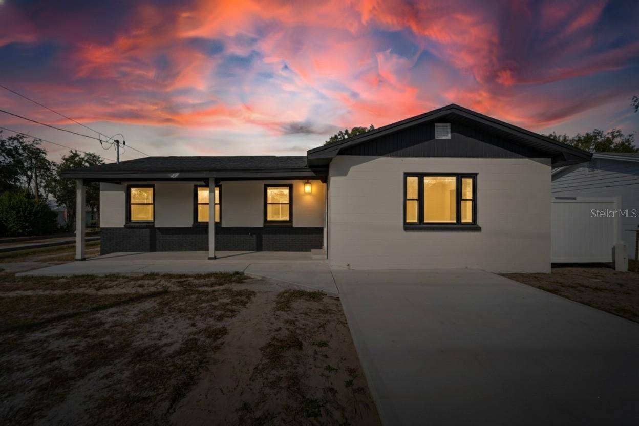 Tampa, FL 33617,4712 E SERENA DR