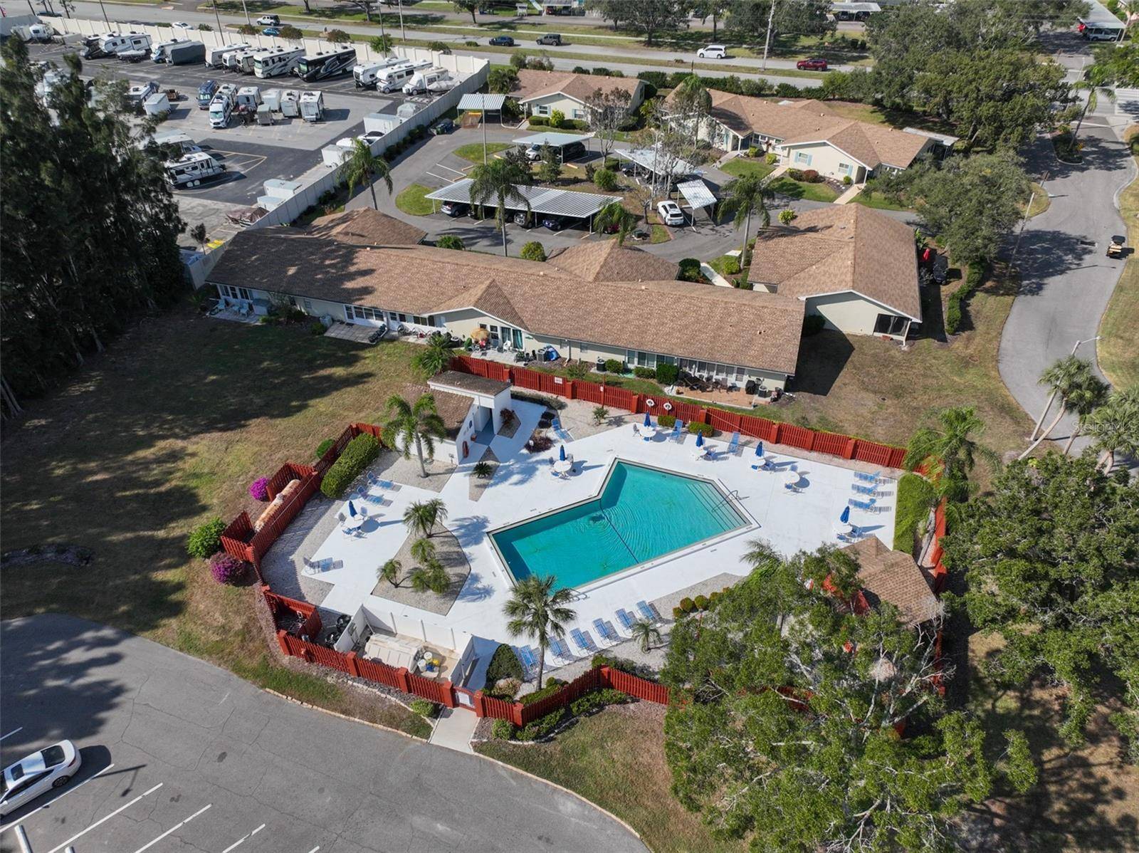 Sun City Center, FL 33573,313 KNOTTWOOD CT