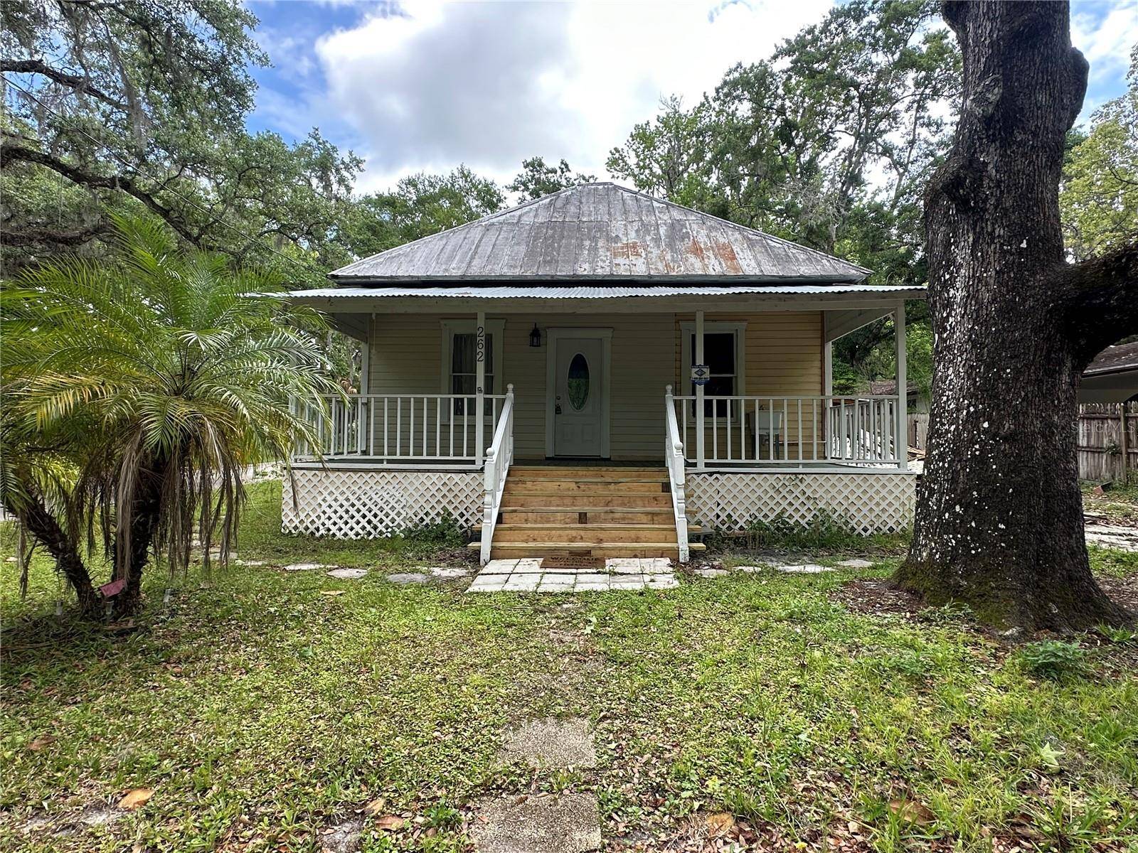 Brooksville, FL 34601,262 PRYOR ST