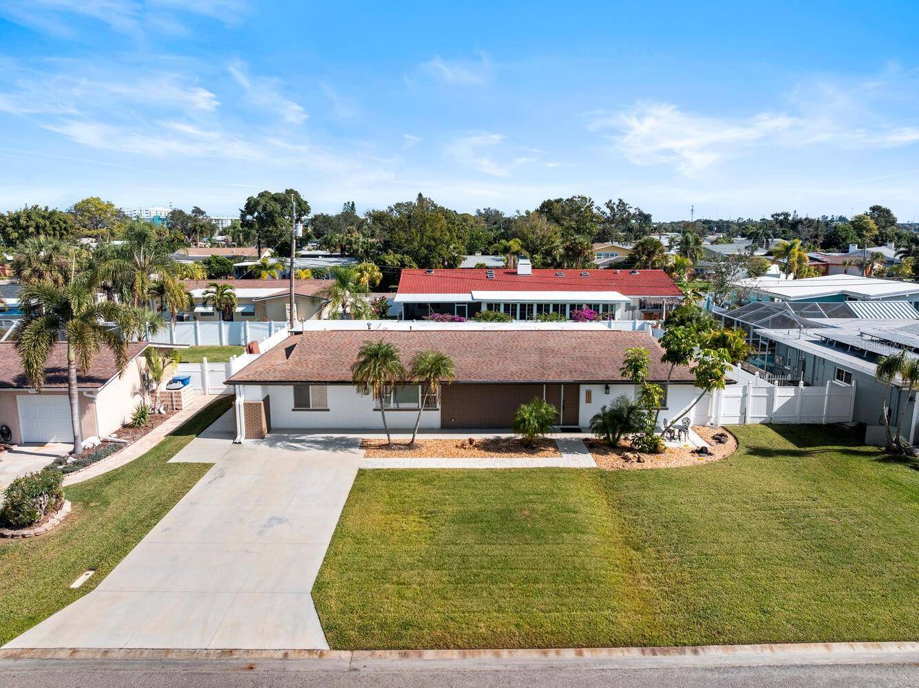 St Petersburg, FL 33711,5028 42ND ST S