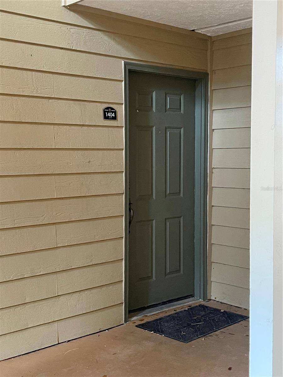 Tampa, FL 33647,9481 HIGHLAND OAK DR #1404