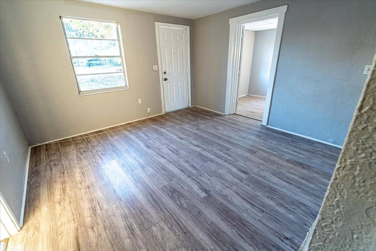 Tampa, FL 33604,8623 N WILLOW AVE