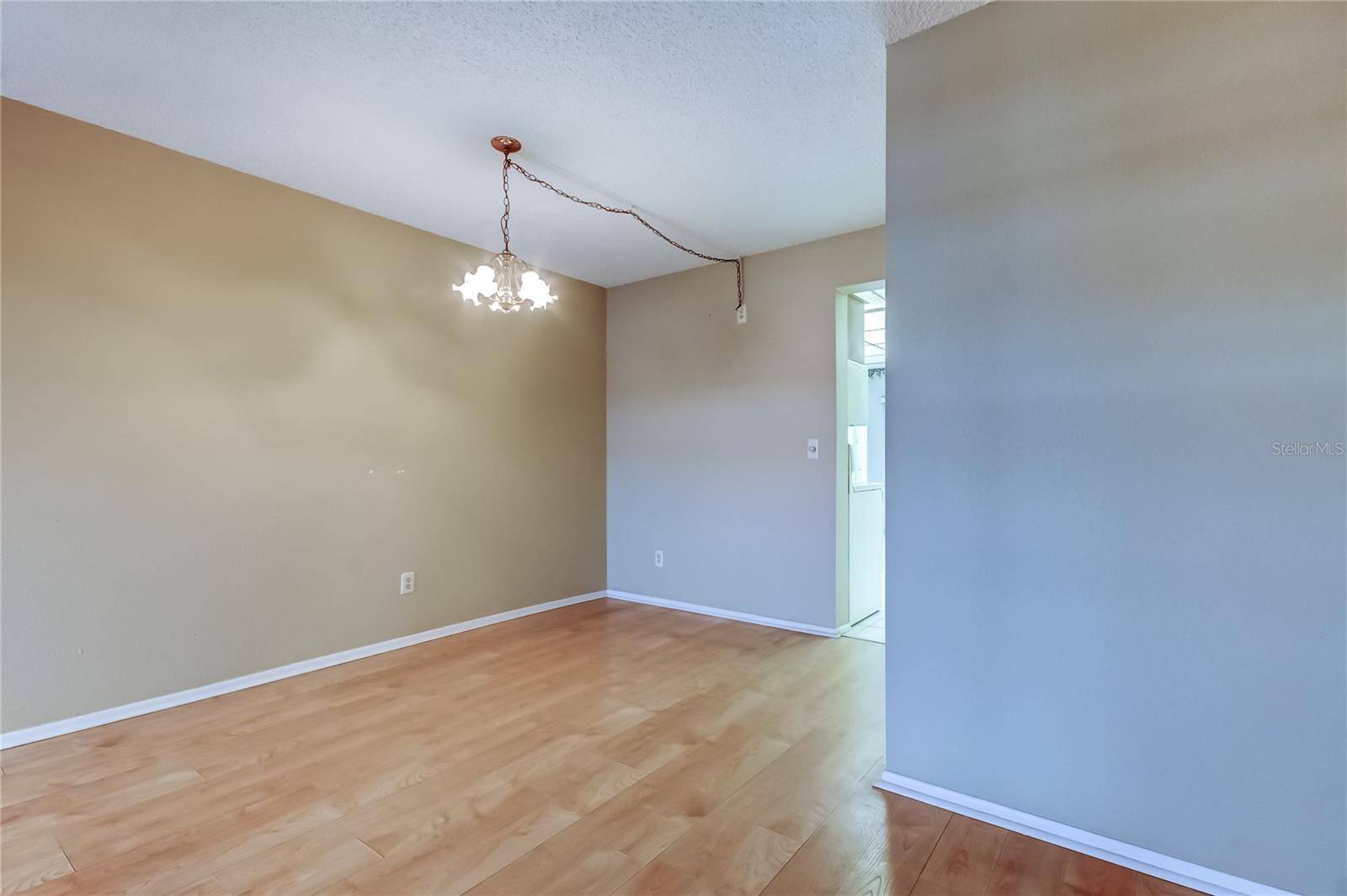 St Petersburg, FL 33703,4910 BAY ST NE #309