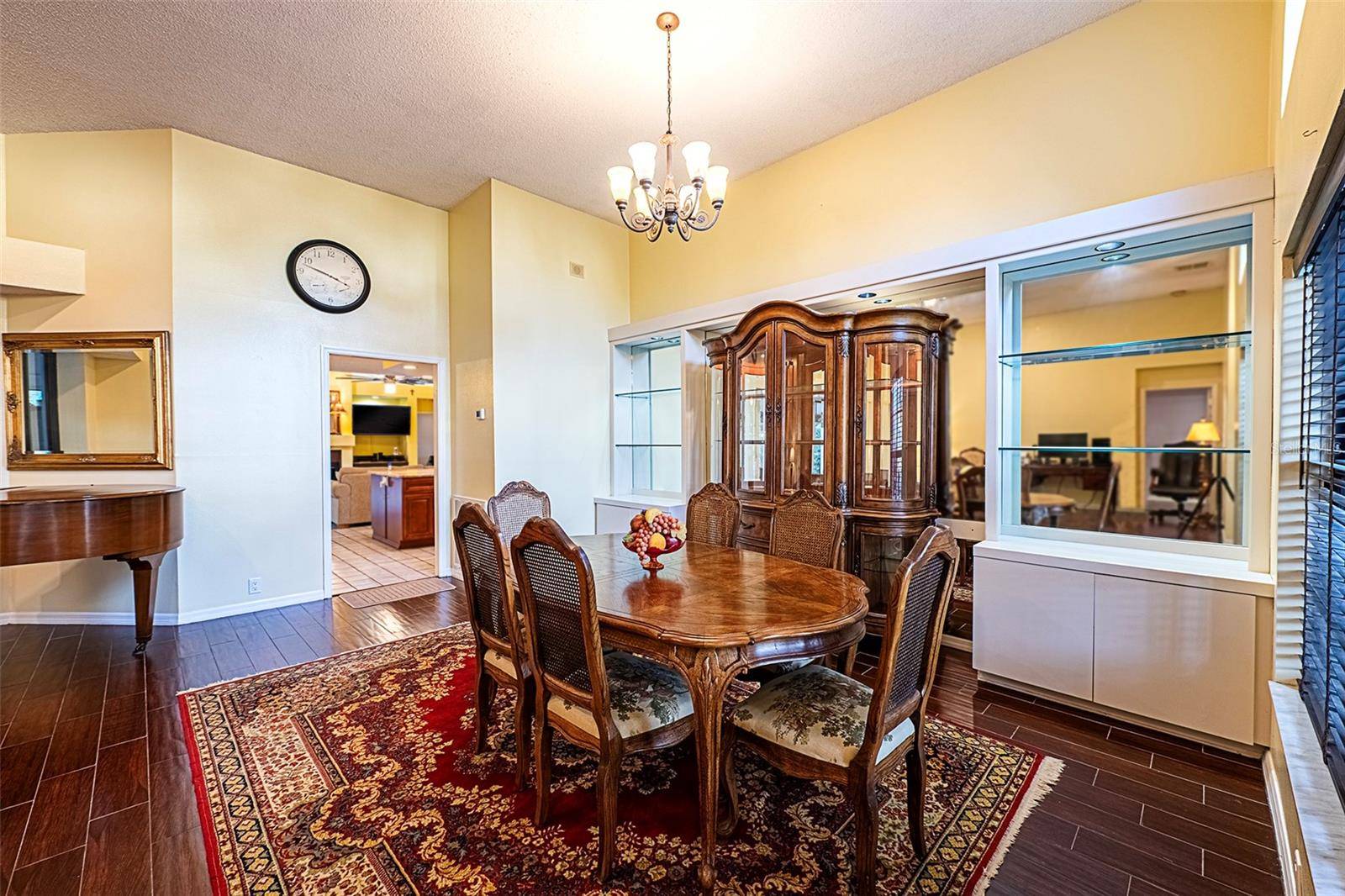 Tarpon Springs, FL 34688,450 WATERFORD CIR E