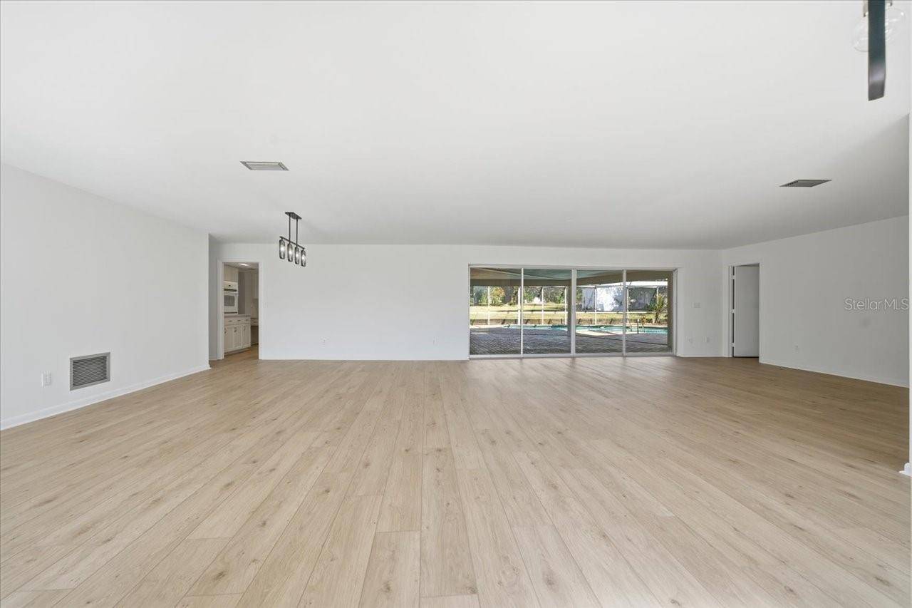 Clearwater, FL 33764,2 DORADO PL