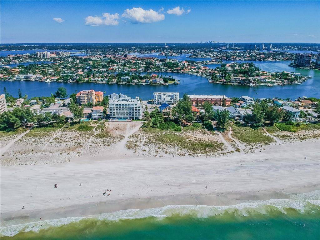 Treasure Island, FL 33706,10116 GULF BLVD #302