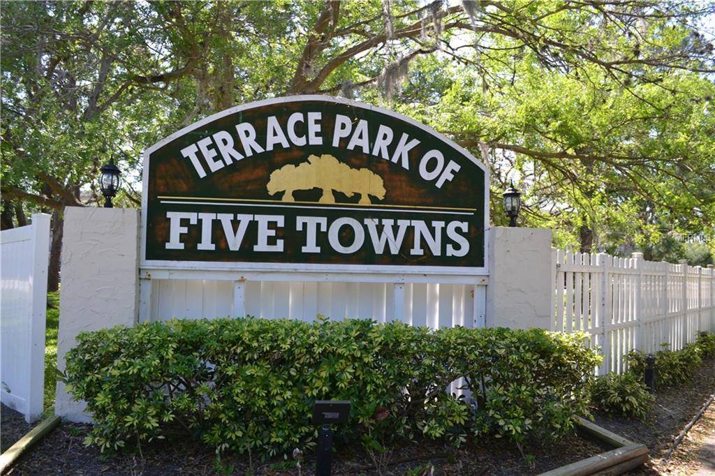 St Petersburg, FL 33709,5990 TERRACE PARK DR N #203