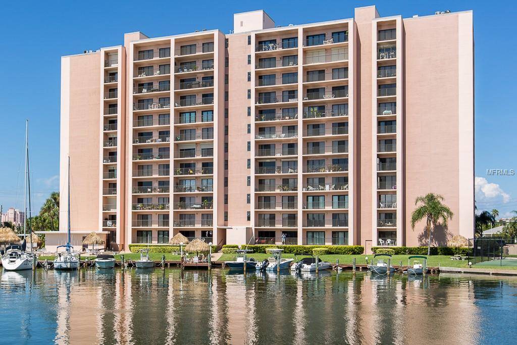 Clearwater Beach, FL 33767,51 ISLAND WAY #301