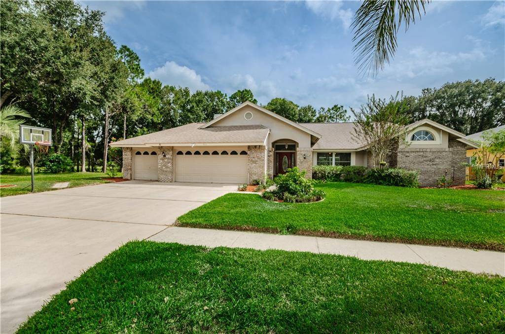 Tarpon Springs, FL 34688,580 WATERFORD CIR E