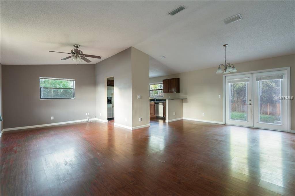 Tarpon Springs, FL 34689,817 CAVEMILL WAY