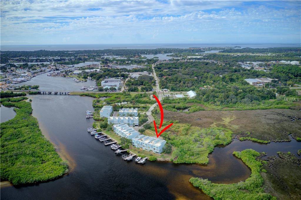 Tarpon Springs, FL 34689,378 COQUINA DR