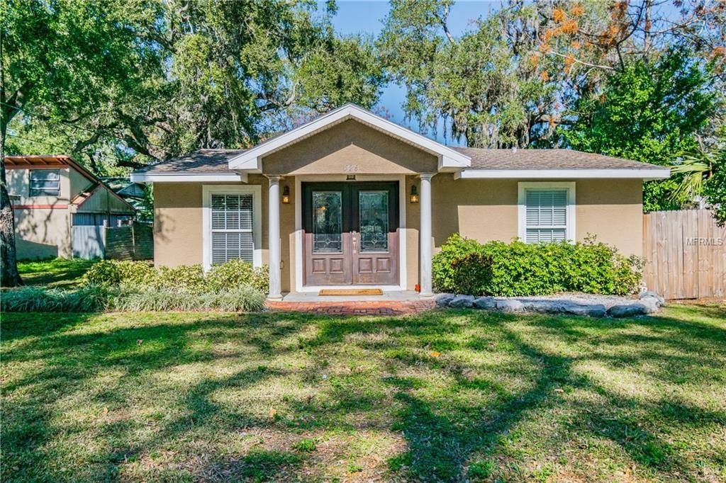 Dunedin, FL 34698,526 BAY ST