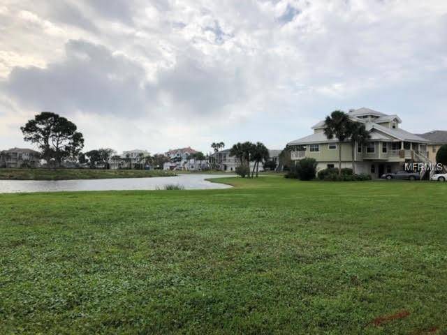 Tarpon Springs, FL 34689,SANDPIPER POINTE CT