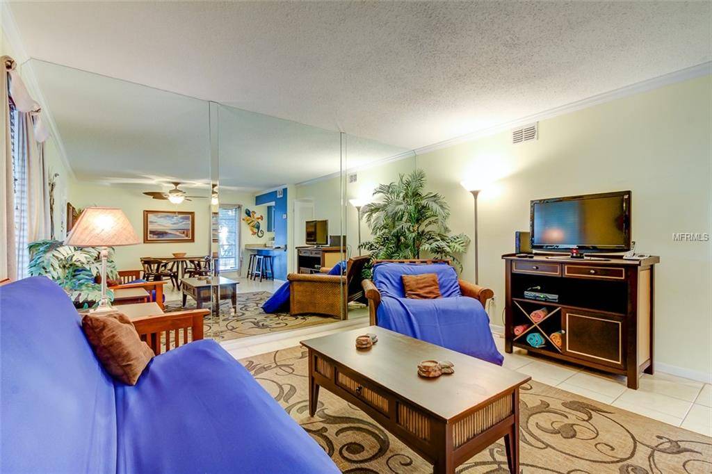 Clearwater Beach, FL 33767,611 POINSETTIA AVE #203