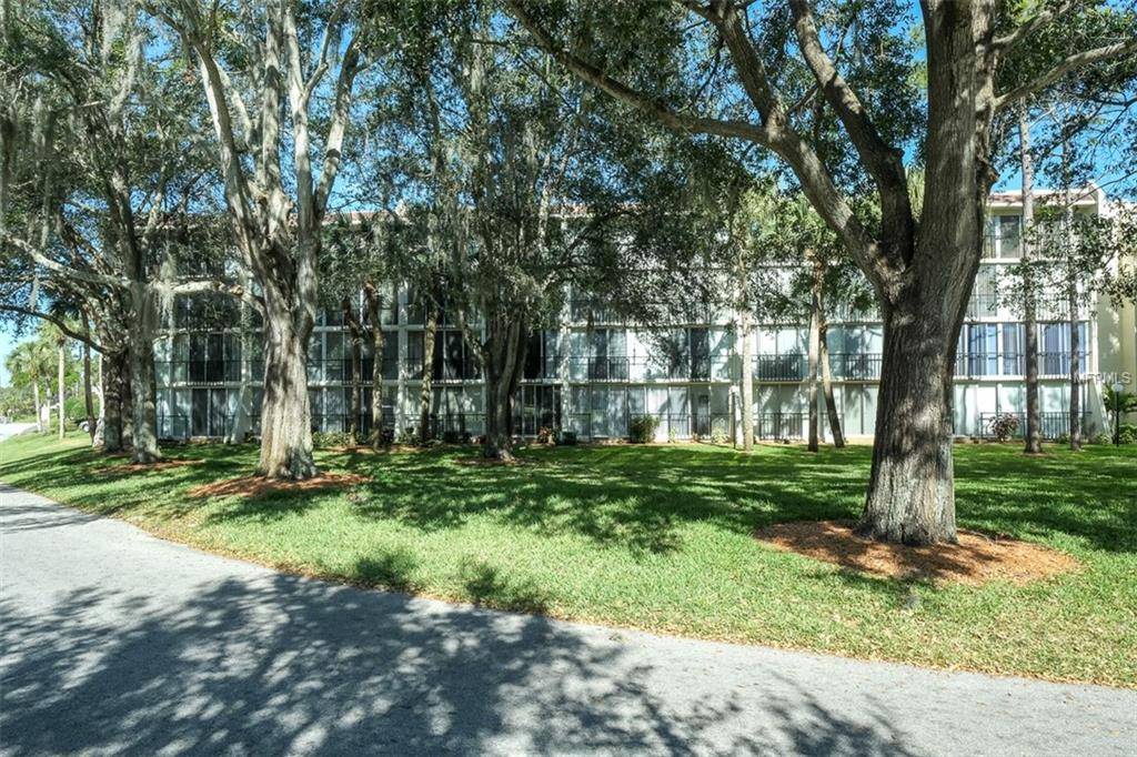 Tarpon Springs, FL 34689,90 S HIGHLAND AVE #318