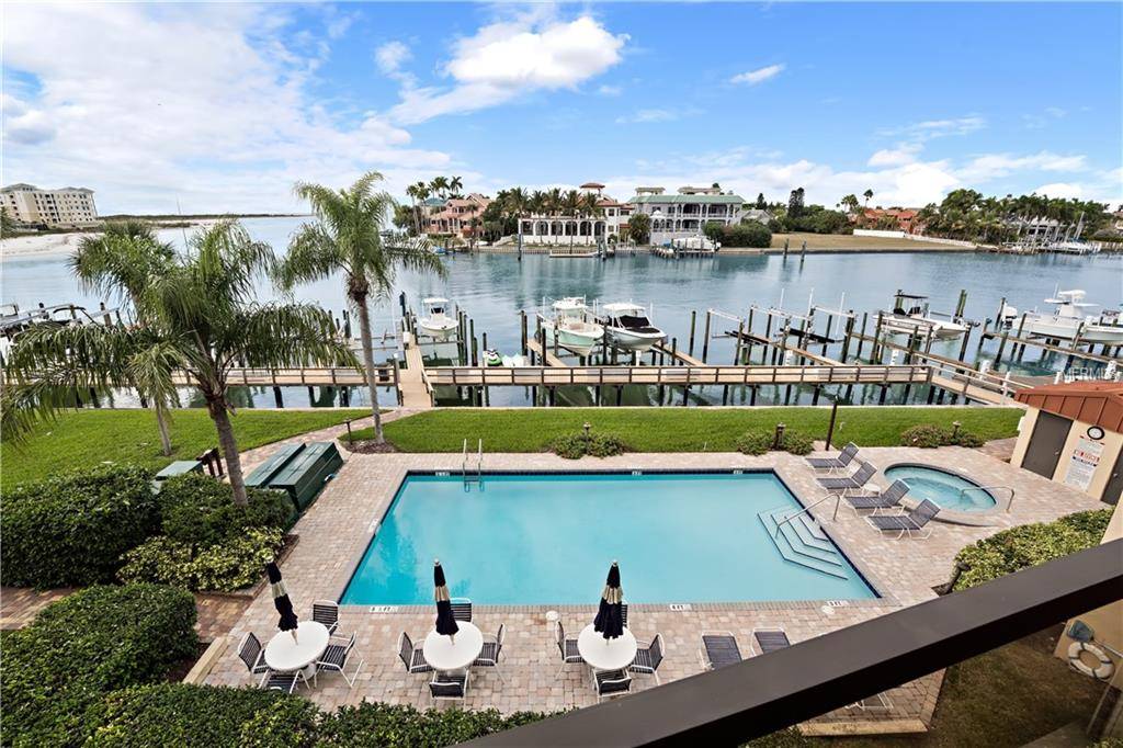 Tierra Verde, FL 33715,1060 PINELLAS BAYWAY S #3