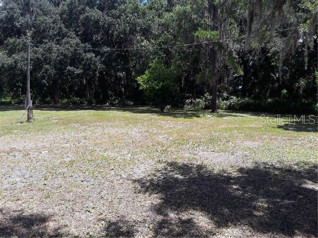 Lithia, FL 33547,318 WENDEL AVE