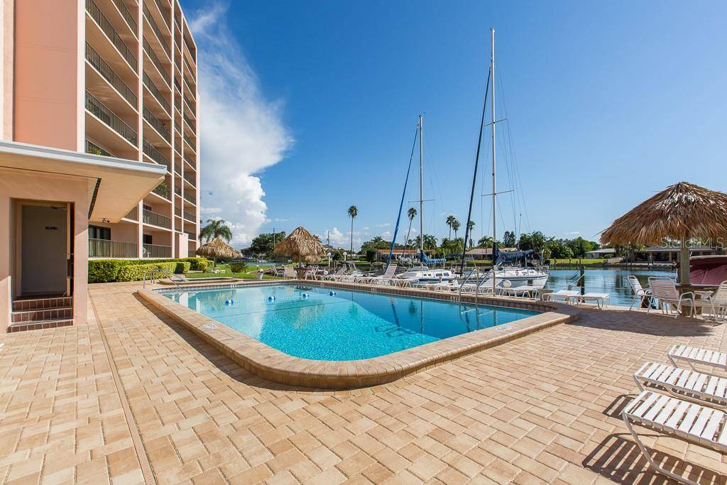 Clearwater Beach, FL 33767,51 ISLAND WAY #504