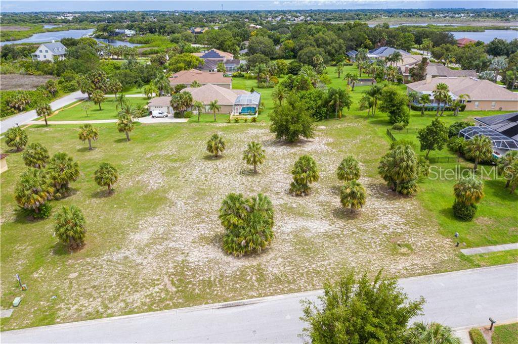 Tarpon Springs, FL 34689,SAIL HARBOR CIR