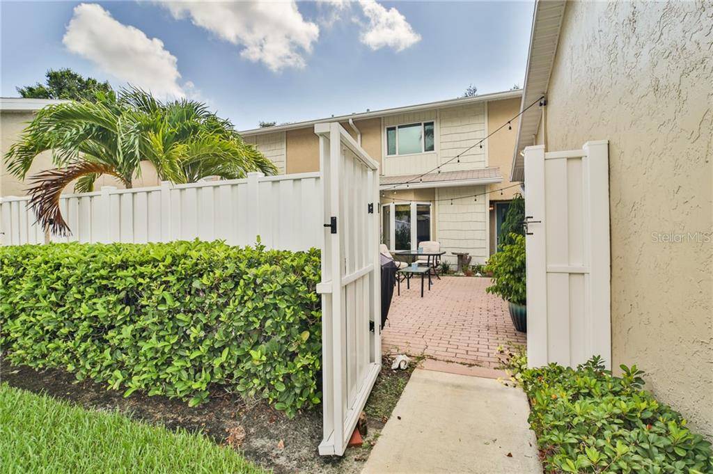 St Petersburg, FL 33702,6257 CAPE HATTERAS WAY NE #3