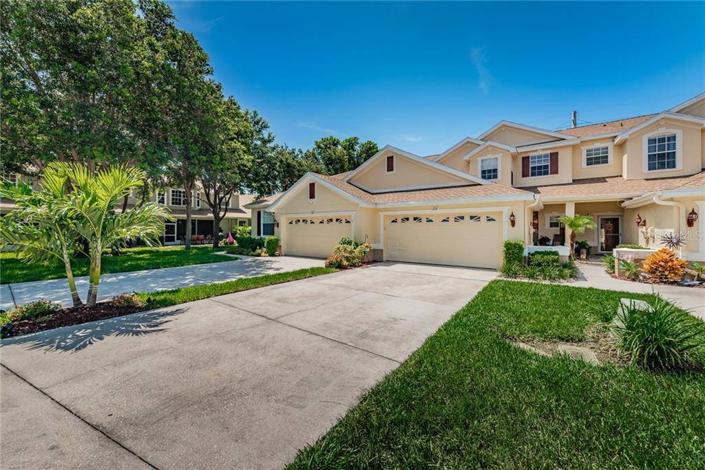 Tarpon Springs, FL 34688,676 SPRING LAKE CIR