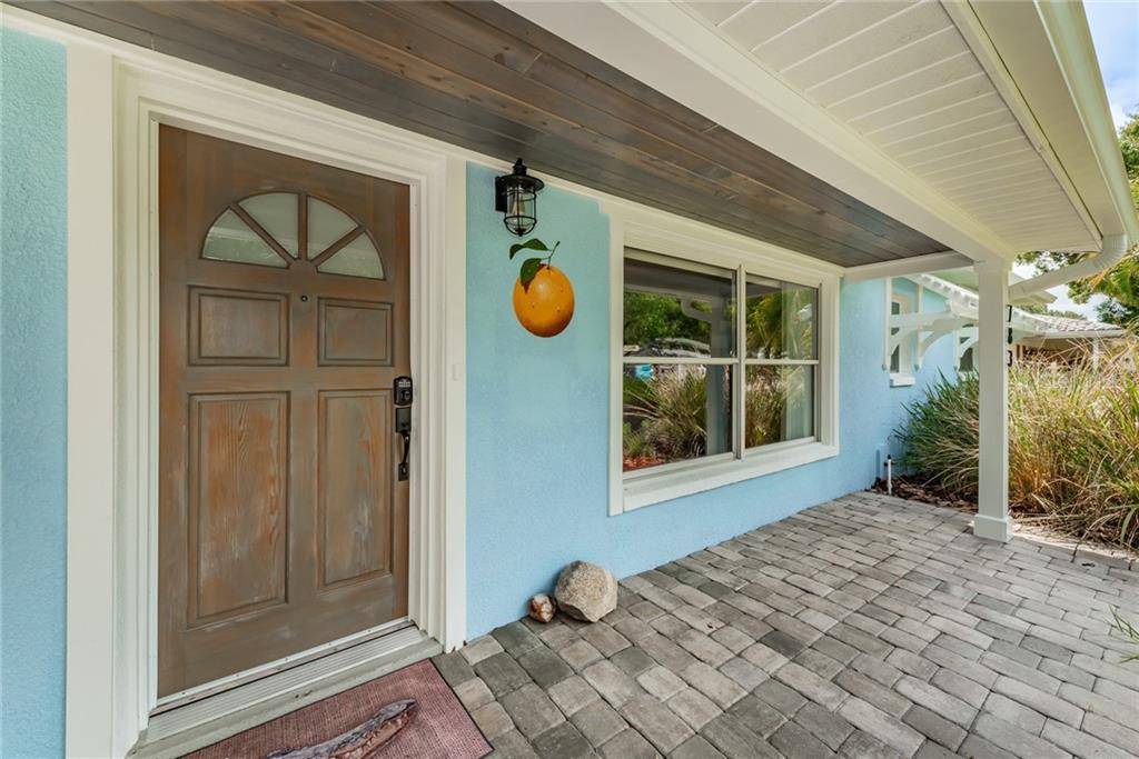 Dunedin, FL 34698,783 MANOR DR W