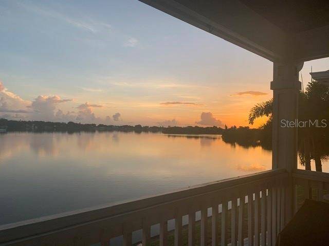 St Petersburg, FL 33705,201 POMPANO DR SE #C furnished