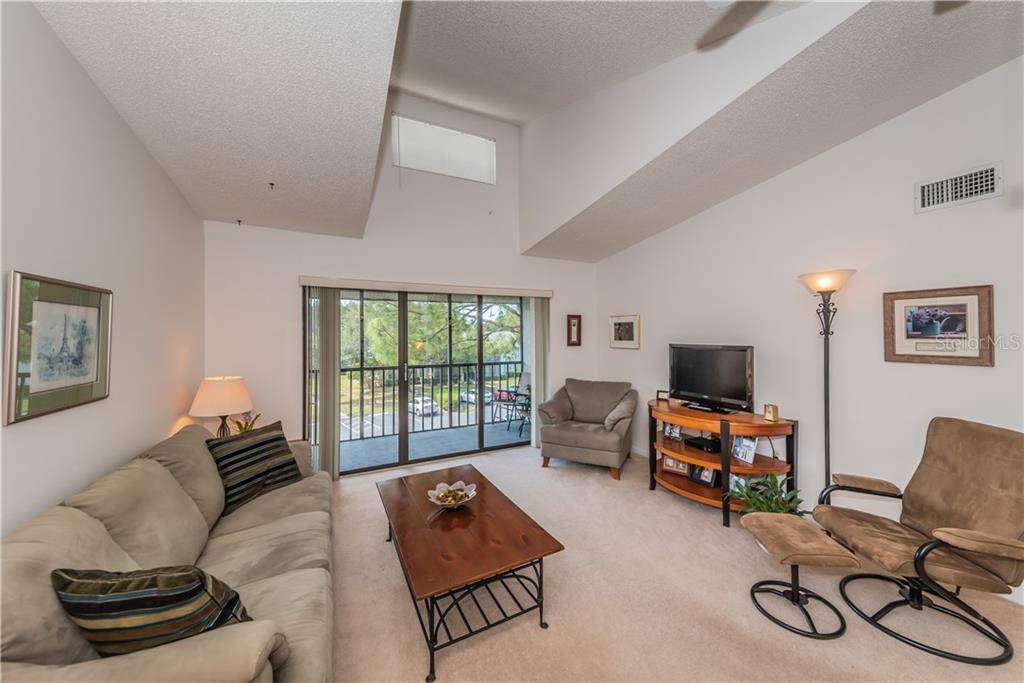 Tarpon Springs, FL 34688,1344 PINE RIDGE CIR E #E3