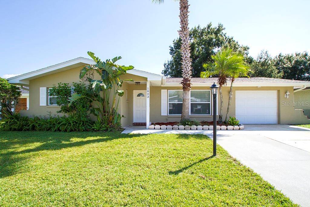 Oldsmar, FL 34677,1803 BUTTONWOOD DR