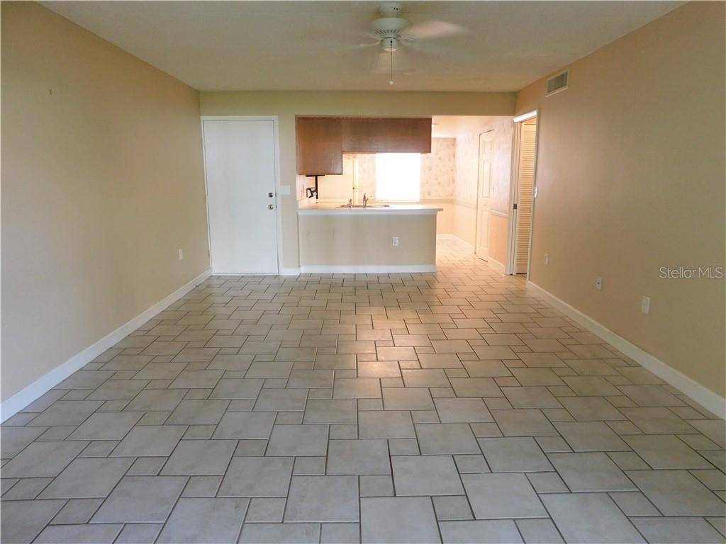 Oldsmar, FL 34677,103 WINDWARD PL