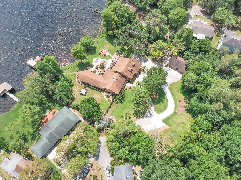 Tarpon Springs, FL 34689,307 LAKEVIEW DR