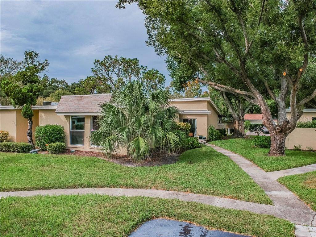 Dunedin, FL 34698,1584 HEATHER CT