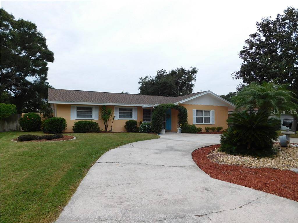 Dunedin, FL 34698,92 ARNONI DR