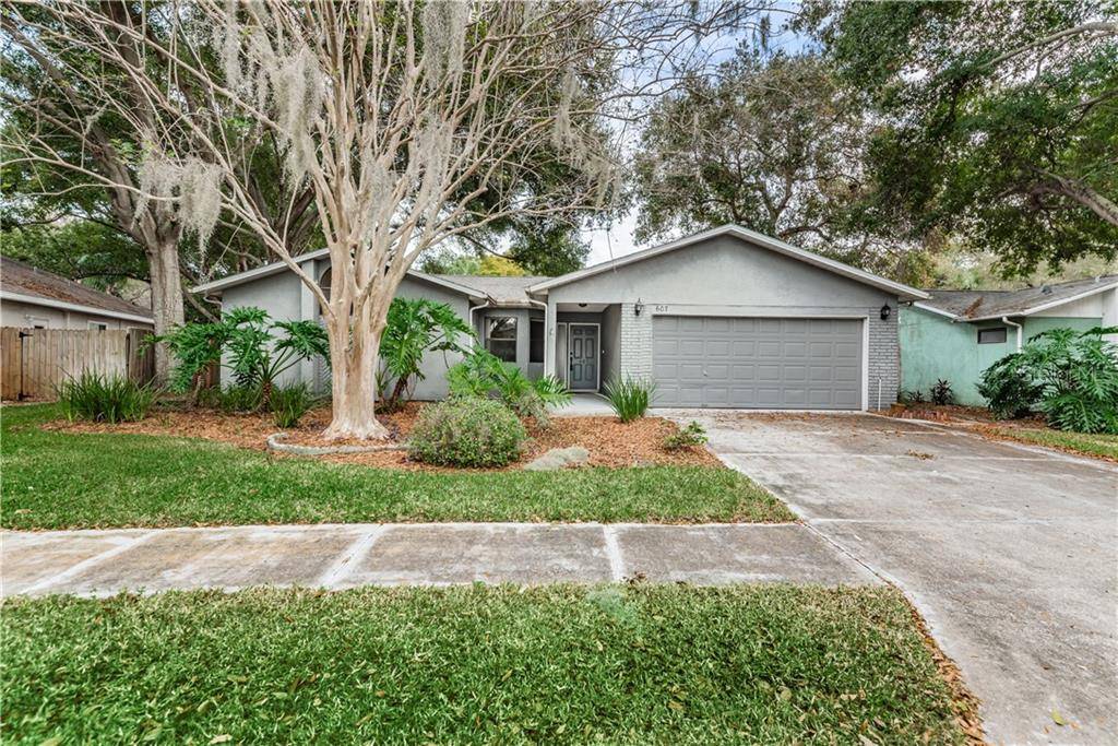 Palm Harbor, FL 34683,607 CRYSTAL DR