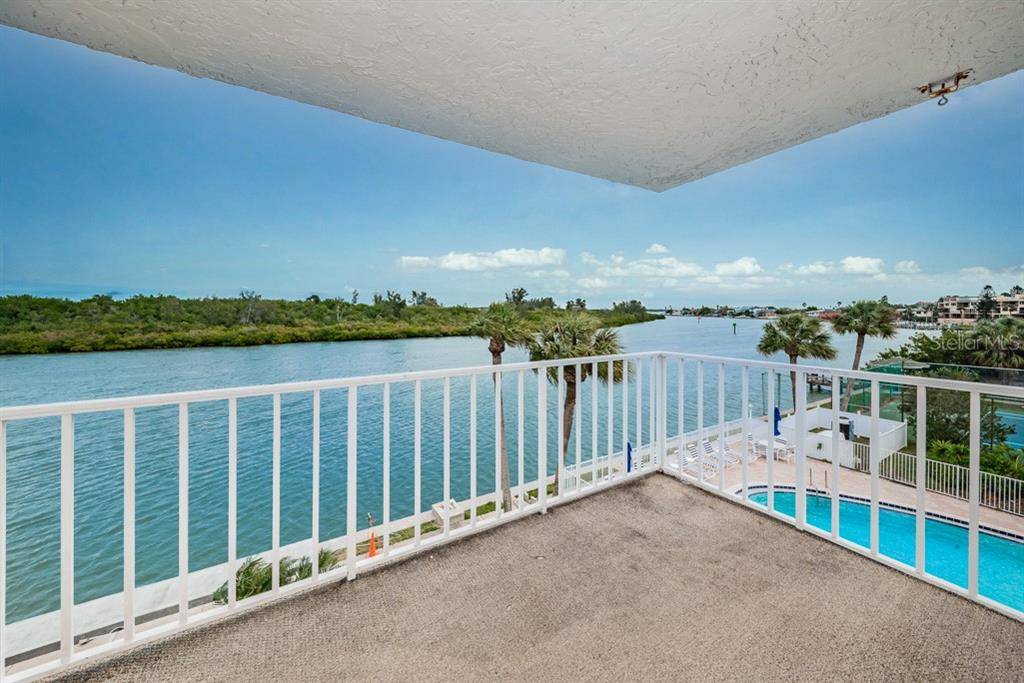 Redington Shores, FL 33708,18325 GULF BLVD #309