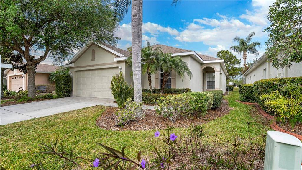 Land O Lakes, FL 34639,23701 CORAL RIDGE LN