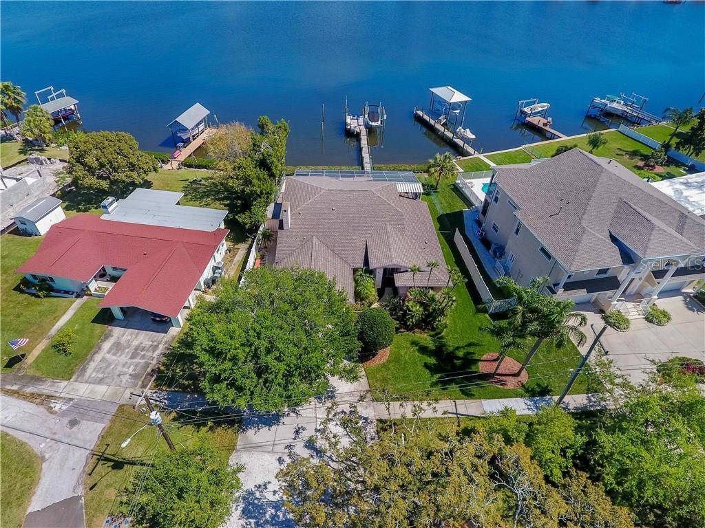 Tarpon Springs, FL 34689,638 BAYSHORE DR